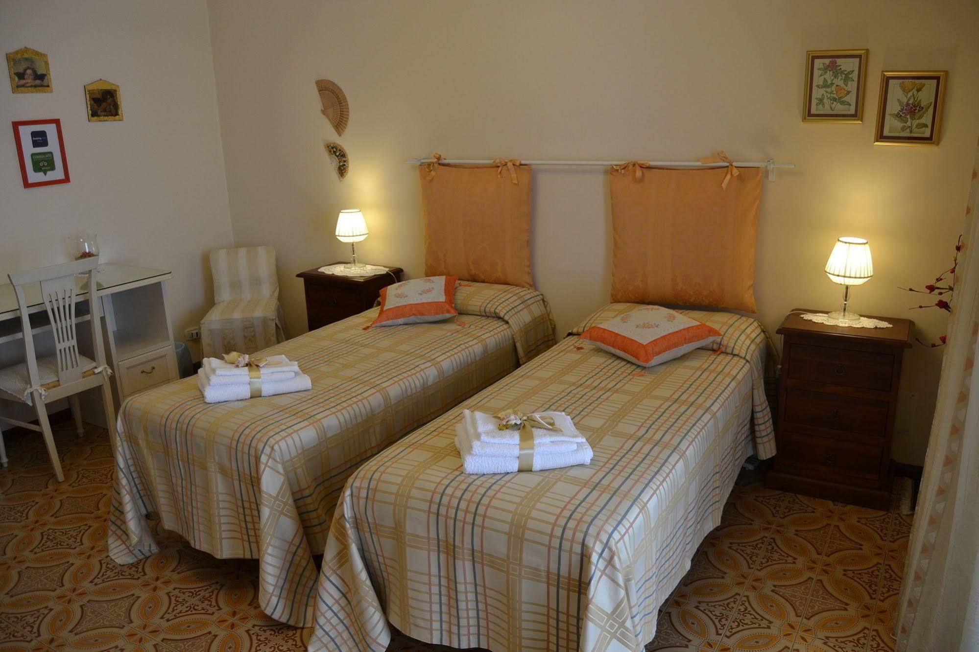 Bed & Breakfast Marena Sant'Agata Li Battiati Extérieur photo