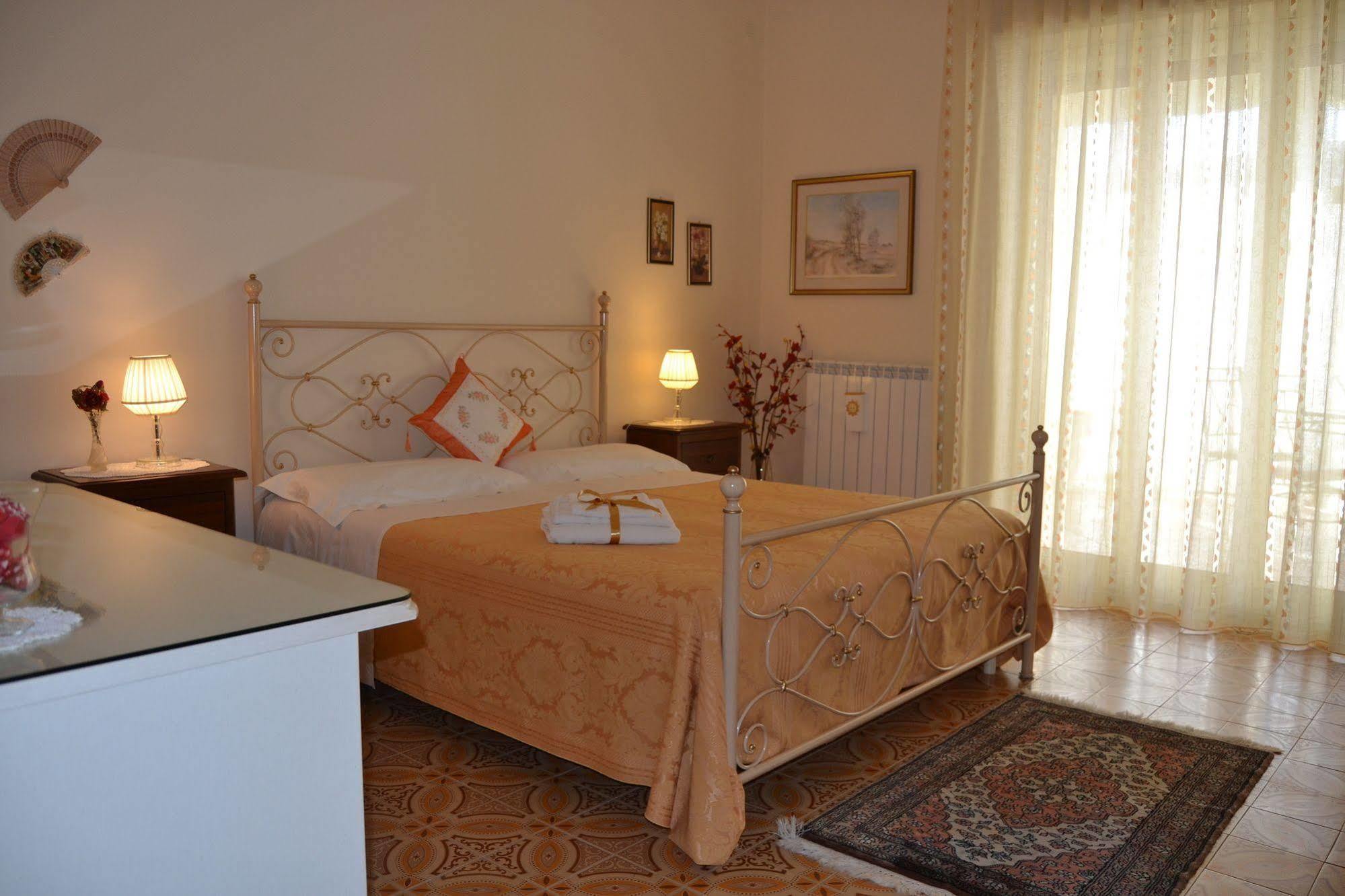 Bed & Breakfast Marena Sant'Agata Li Battiati Extérieur photo